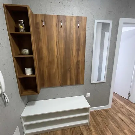 아파트 тони апартмент 부르가스